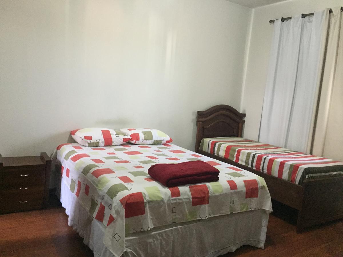 Divinópolis Hostel Assis מראה חיצוני תמונה